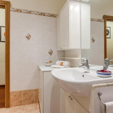 Via Rimini